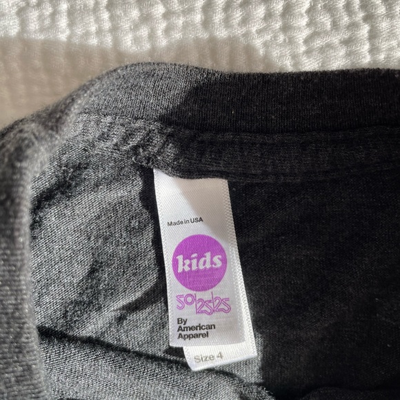 Tot tee from Tosan Knows Best - Picture 3 of 3